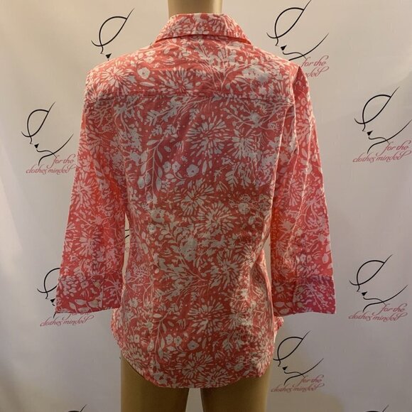 Liz Claiborne. Size Small. 3/4 Button Cuff Sleeves. Lightweight Cotton. B81. - Picture 4 of 5